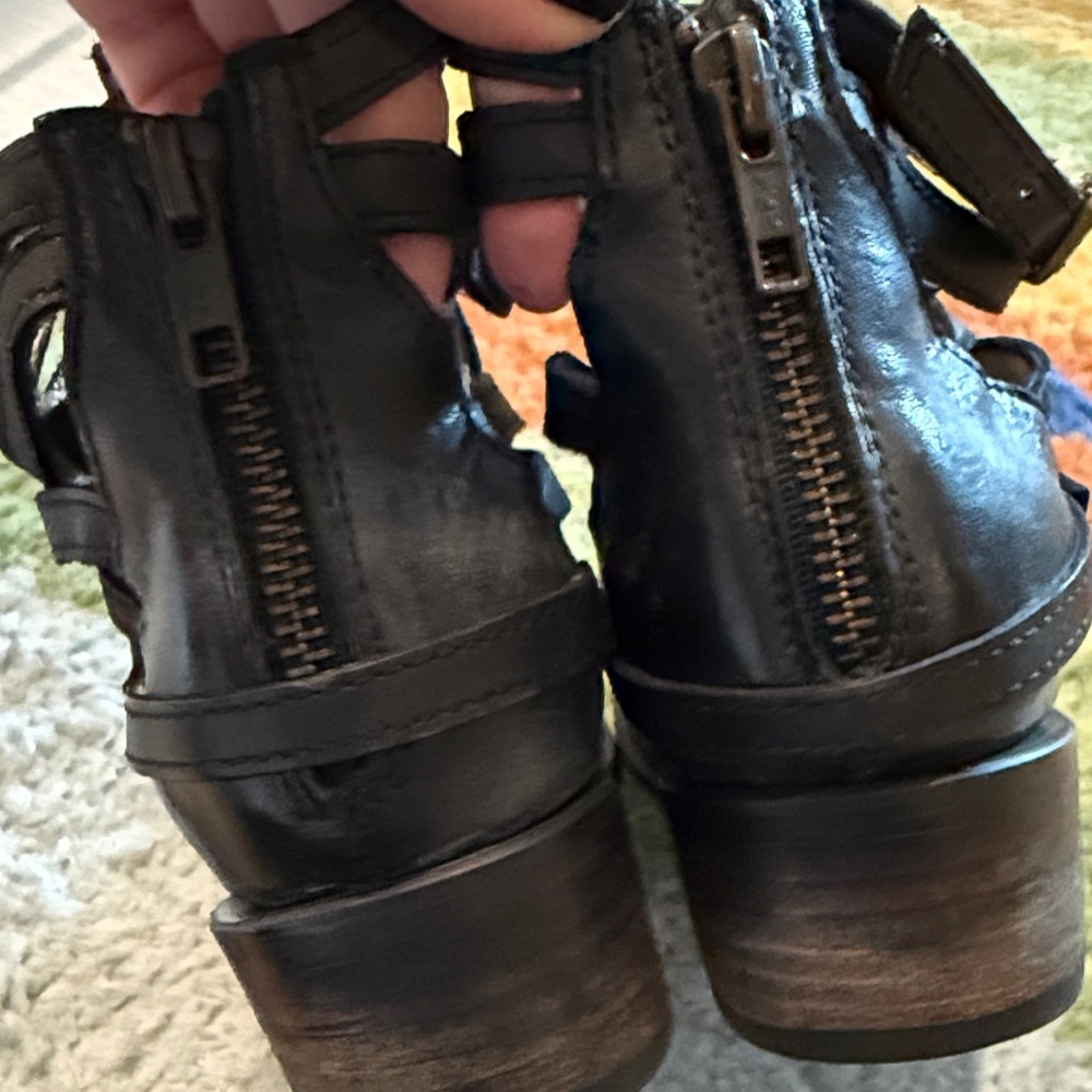 Freebird by Steven Black Leather Stair Ankle Boots - Picture 3 of 6